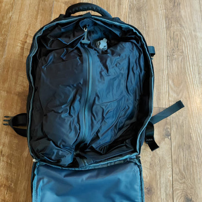Vacuum backpack